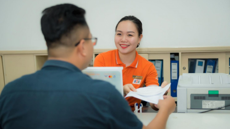 Phí hòa mạng là gì